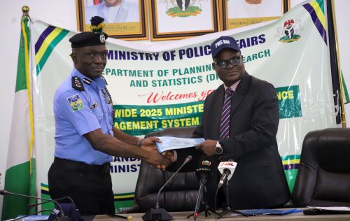 COMMANDANT AND DIRECTORS SIGNED PERFORMANCE CONTRACT WITH MINISTER OF POLICE AFFAIRS 5
